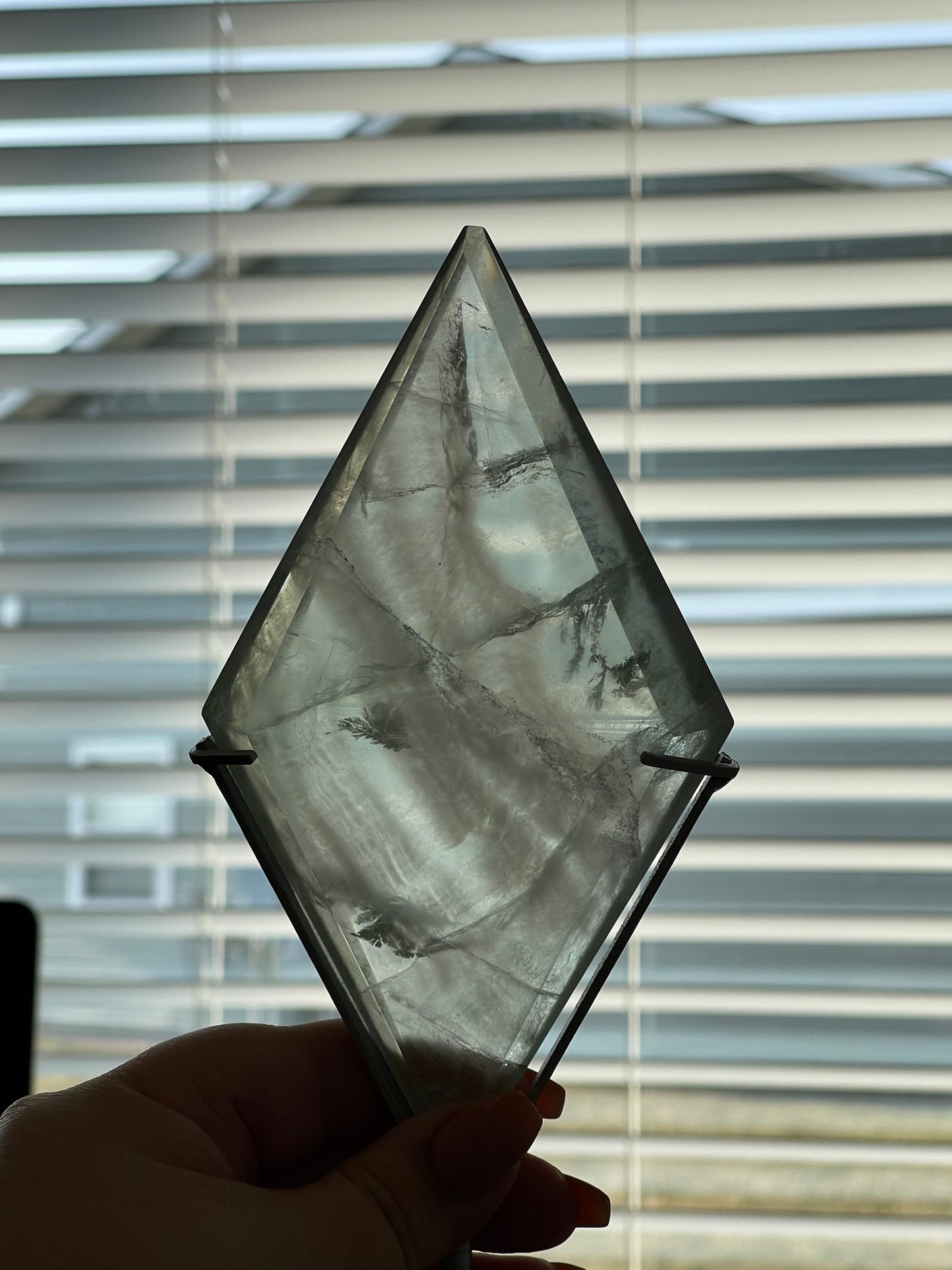 Fluorite Diamond With Stand